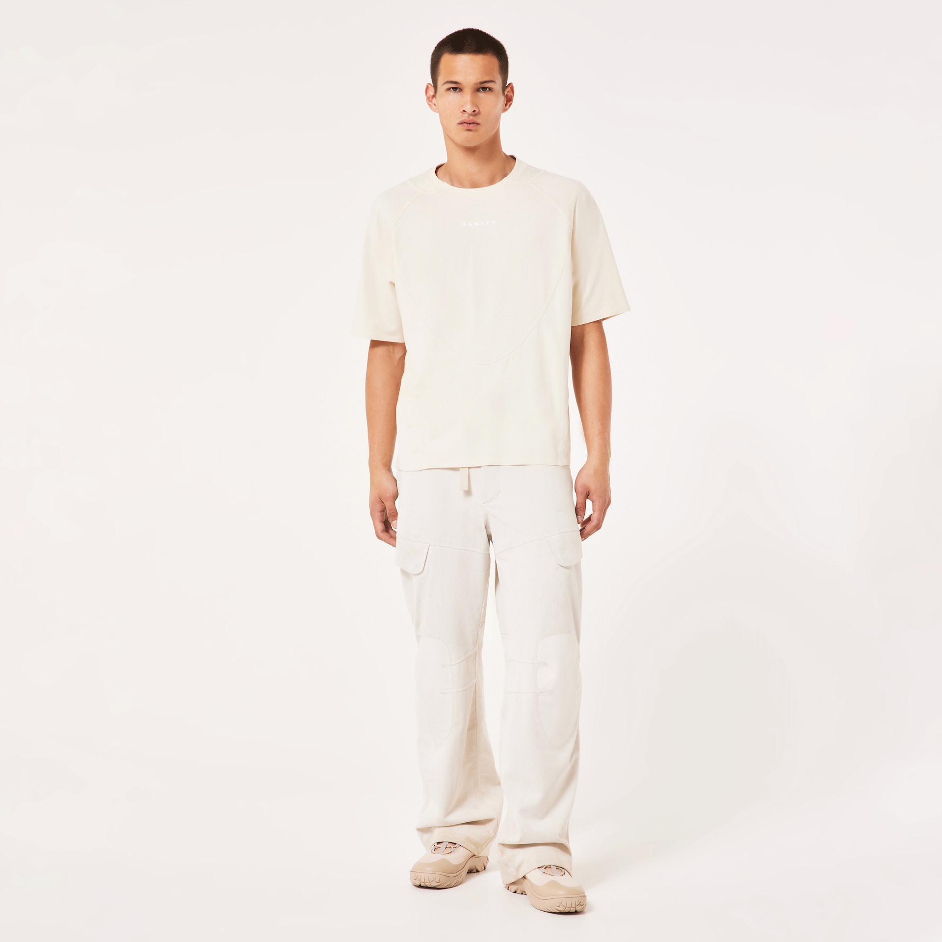 Oakley Latitude Flex SS Tee in White Birch | Oakley® US
