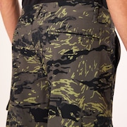 B1B Cargo Hybrid Short - Tiger Mountain Camo Green