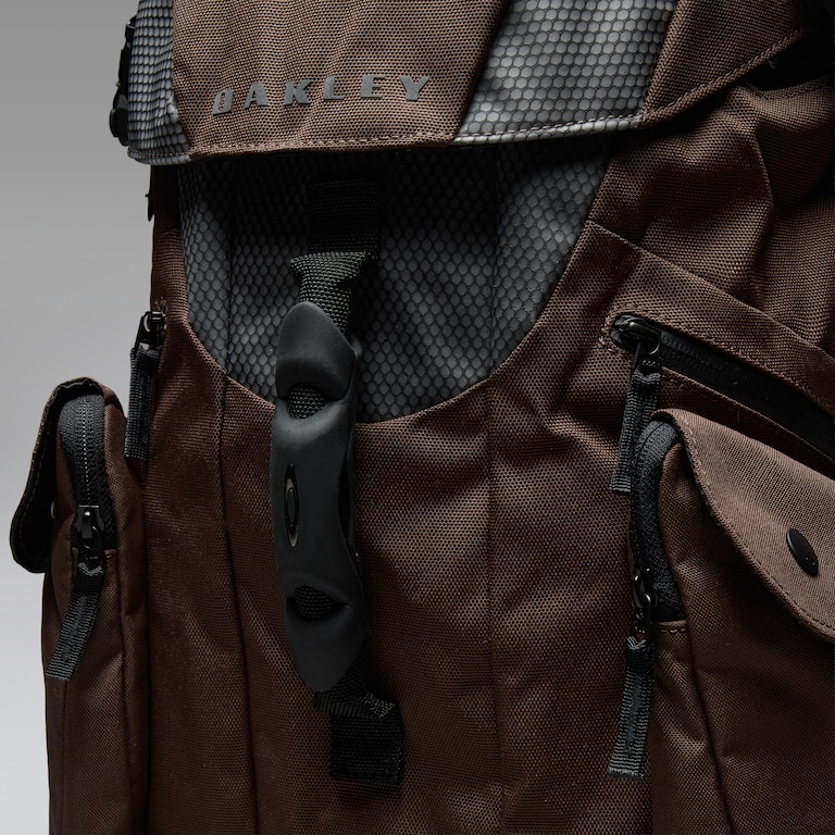 Latitude Flex Pack - Dark Umber