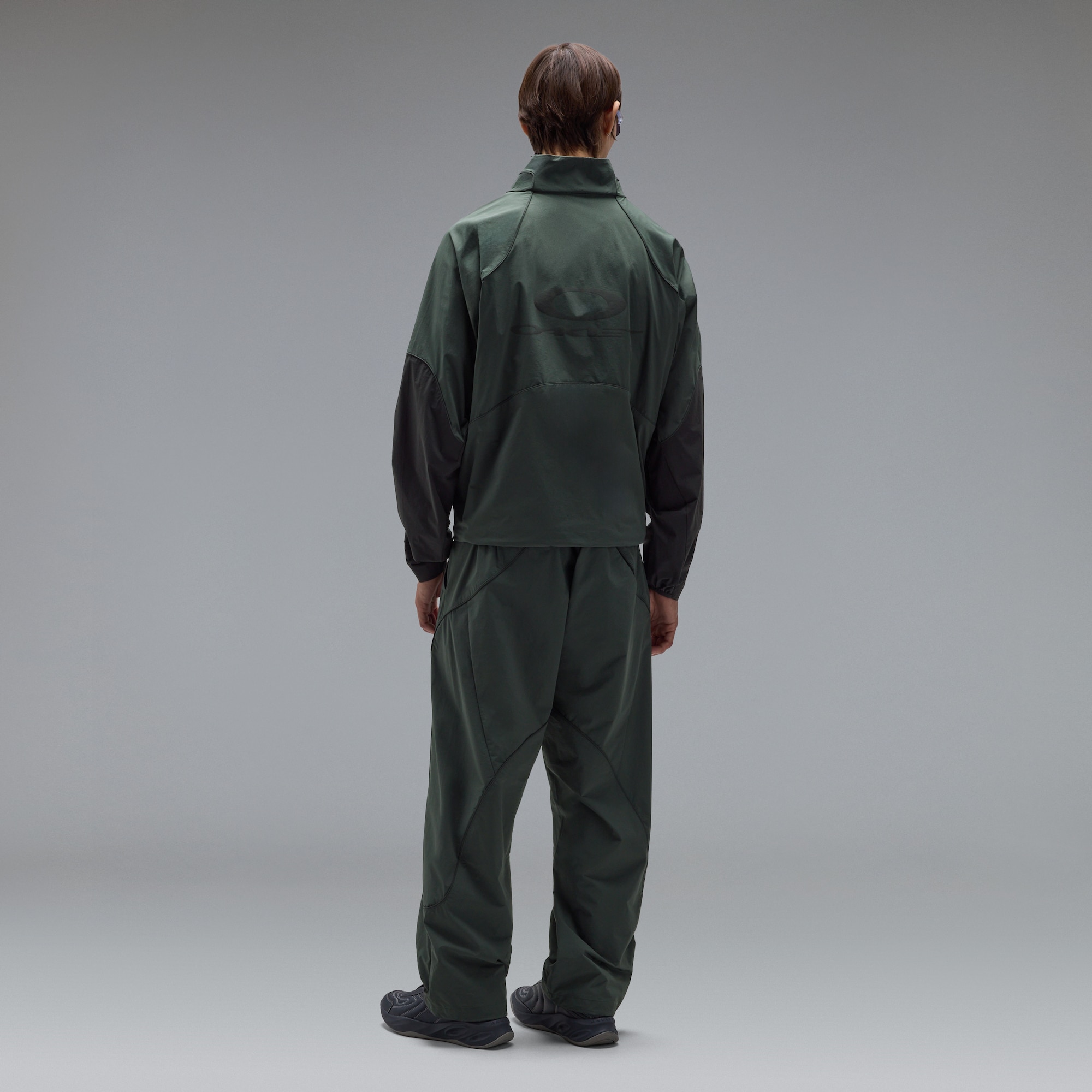 Oakley Icon S O-Blades Jacket 1.0 in Moss Green | Oakley® US