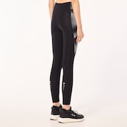 W Pursuit Pro Tight - Blackout