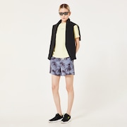 Radiant Mobility Shorts 9.0 - Black Print