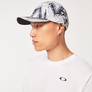 Essential Train Cap Fa 22.0 - White Print