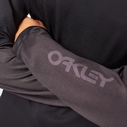 Wmns  Factory Pilot LS Jersey - Blackout