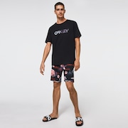 Tropical Bloom 18 Boardshort - Black Hawai