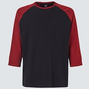 Relax Raglan 3/4 Tee - Black/Iron Red