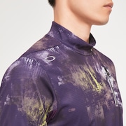 Skull Blurred Mock Shirt - Berry Print