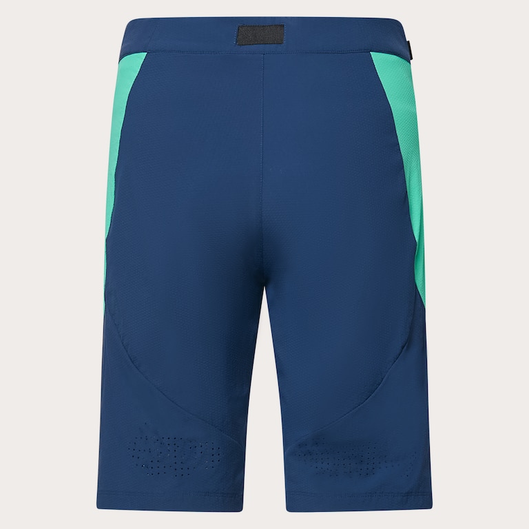 W. Seeker Airline Short - Green/Blue