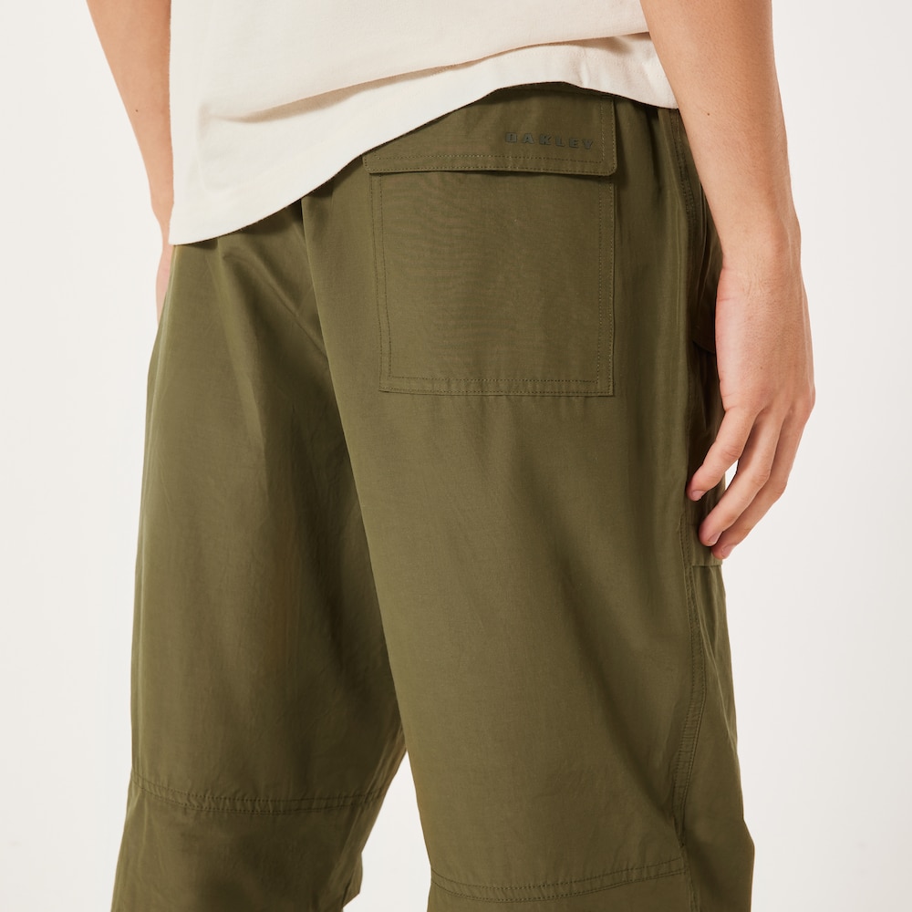 Oakley Off-Slope Pant in Army Green | Oakley® | Official Oakley