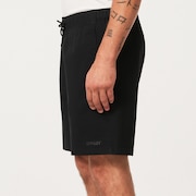 Marine Park Hybrid 19" Short - Blackout