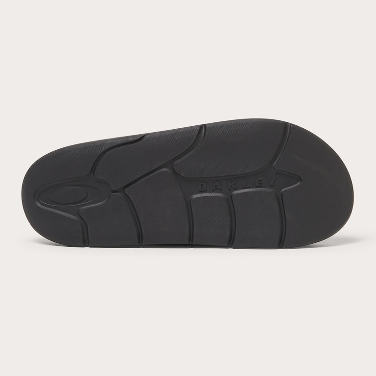 Studio Slide - Blackout