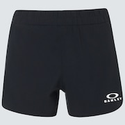 Essential Running Short - Blackout