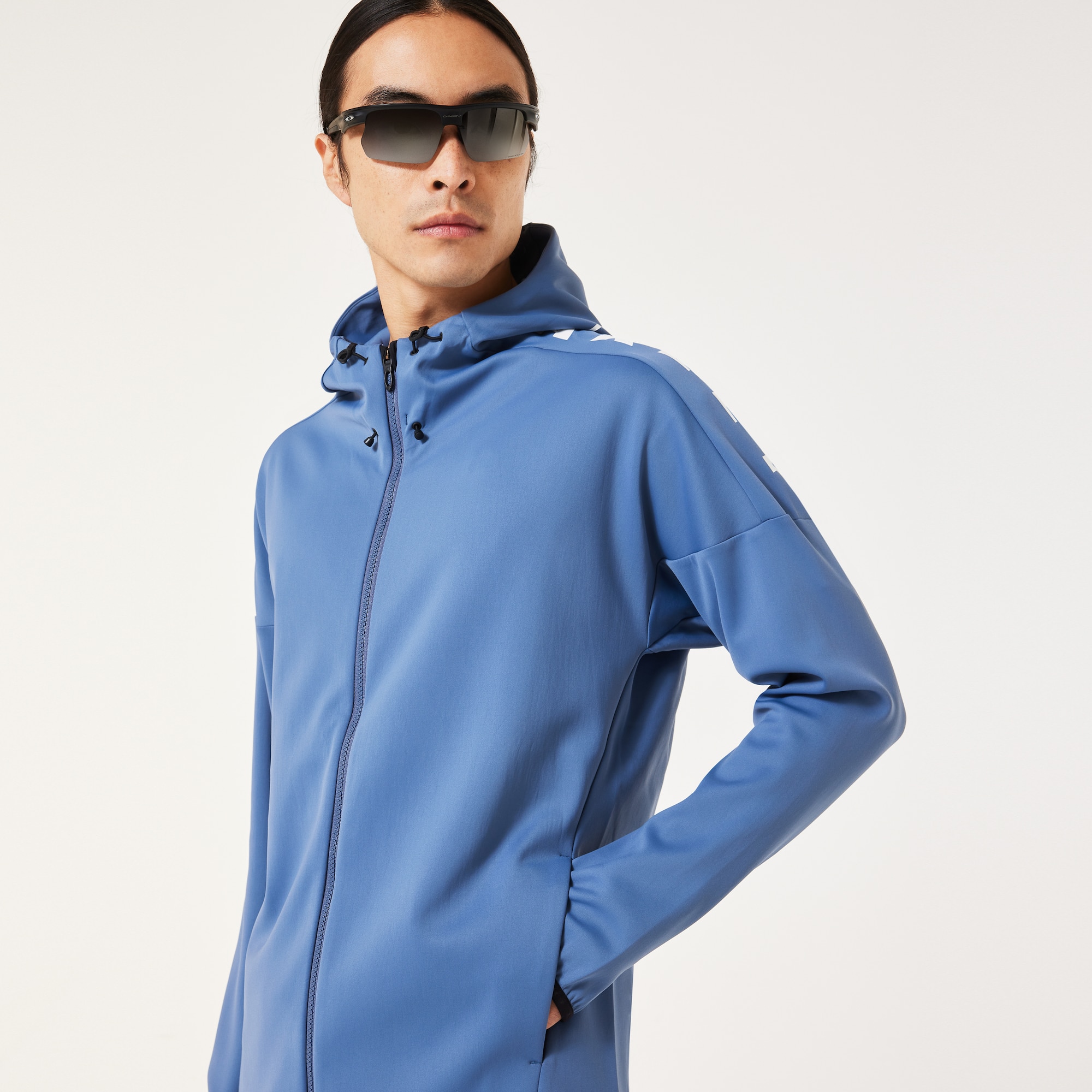 Oakley Enhance 3Rdg Synchronism Jkt 8.0 in Dark Aqua | Oakley® JP