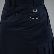 Elevate O-Blades Pleats Skirt - Pitch Black