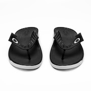 Chinelo Oakley Crowd - Jet Black