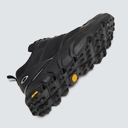 Light Breathe - Triple Black
