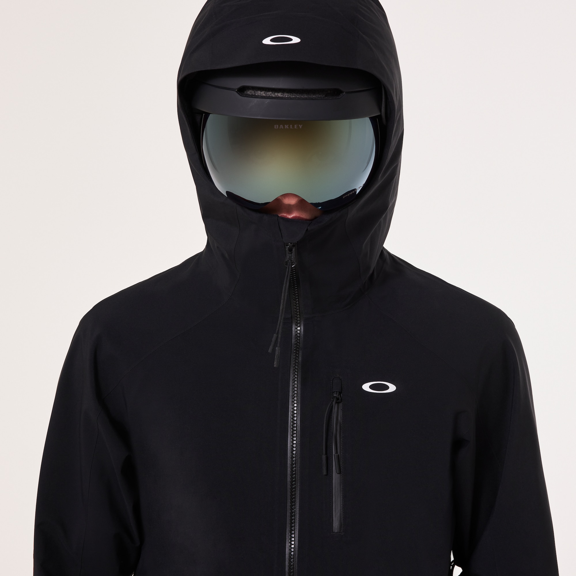 Oakley Unbound Goretex Shell Jacket 2.0 in Blackout | Oakley® US