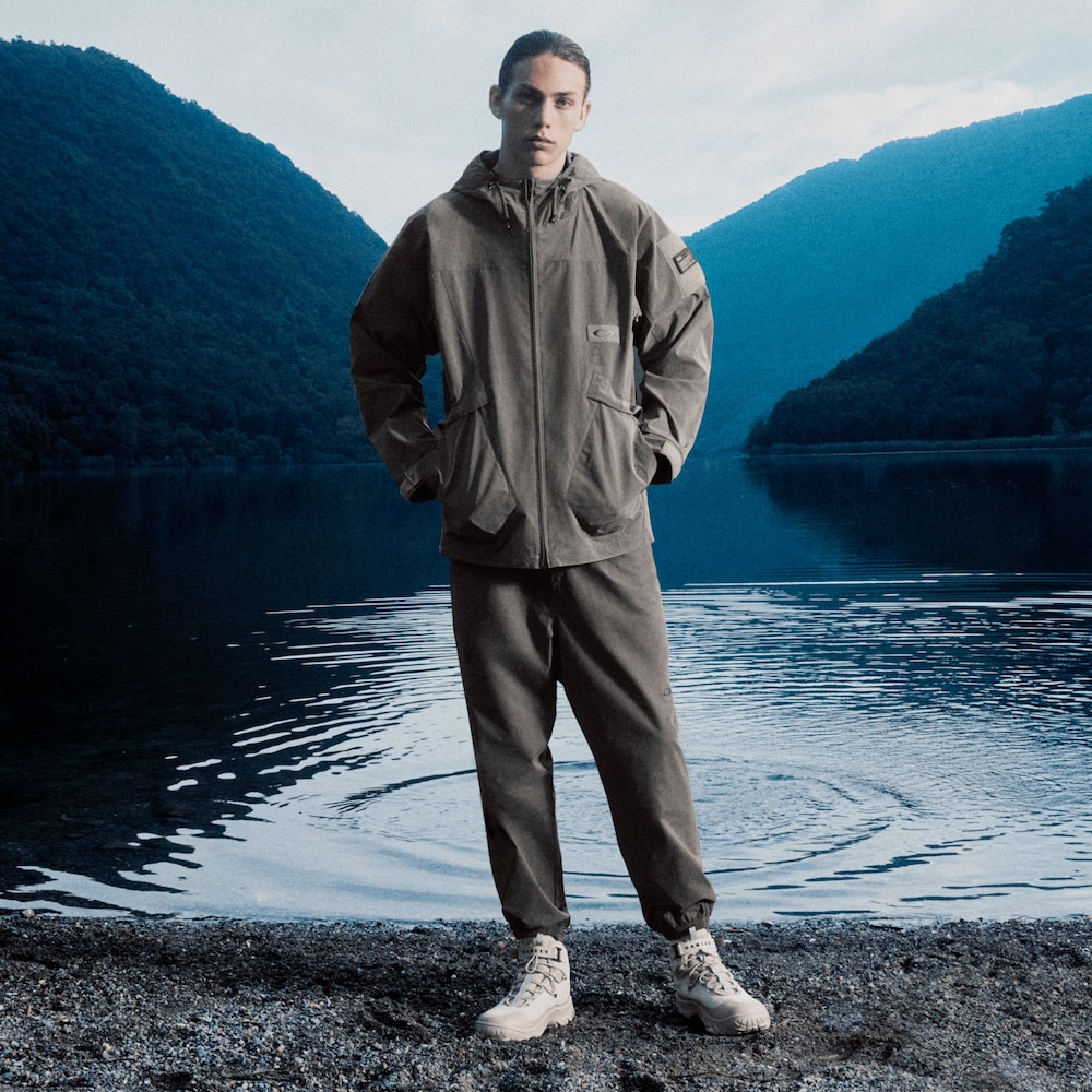 ジャケット・アウター OAKLEY FGL Sector Jacket 4.7 Oakley FGL Sector Jacket 4.7 in Sheet Metal | Oakley® US