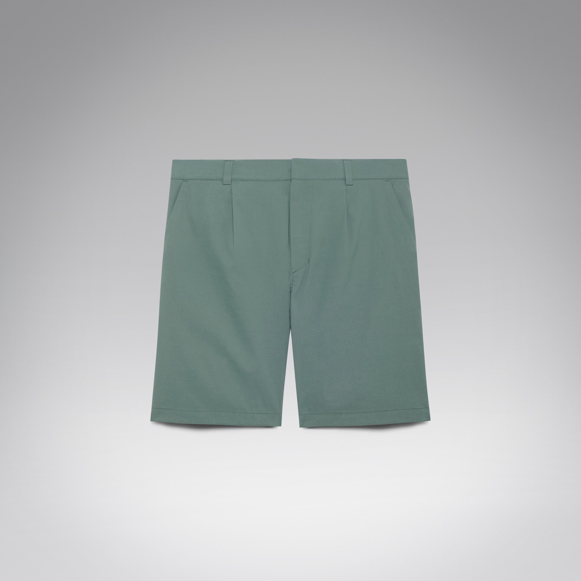 Oakley Take PRO Pleat Short in Pebble | Oakley® US
