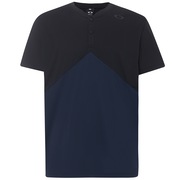 Enhance Slant Henley 9.0 - Blackout