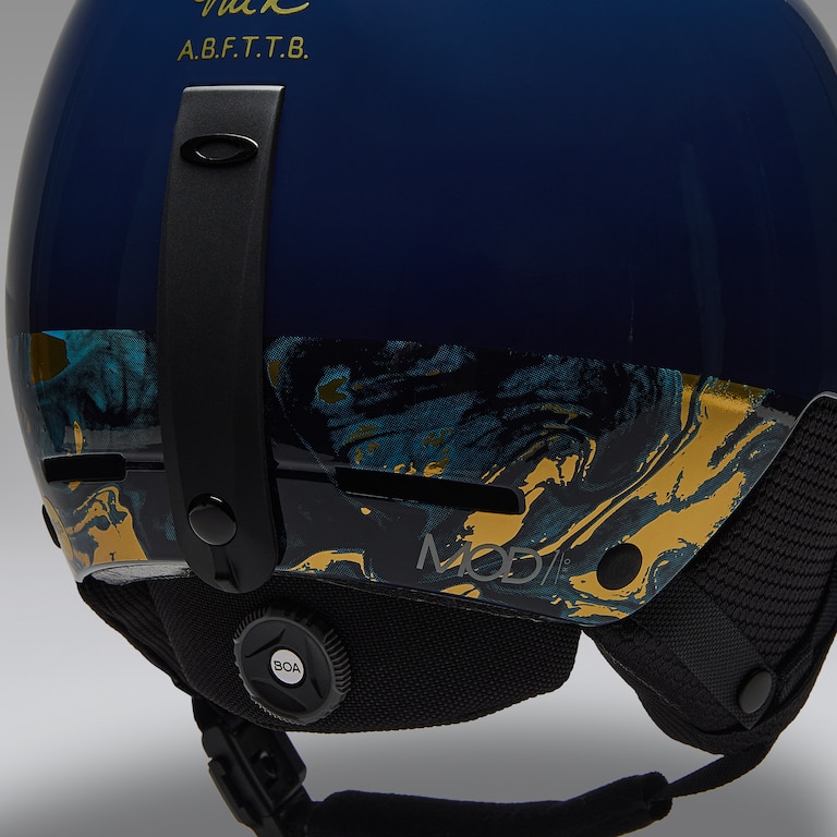 Mikaela Shiffrin Signature Series MOD1 PRO - Navy W/ Graphic & Gold