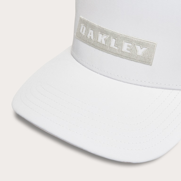 Oakley Bark Snapback - White