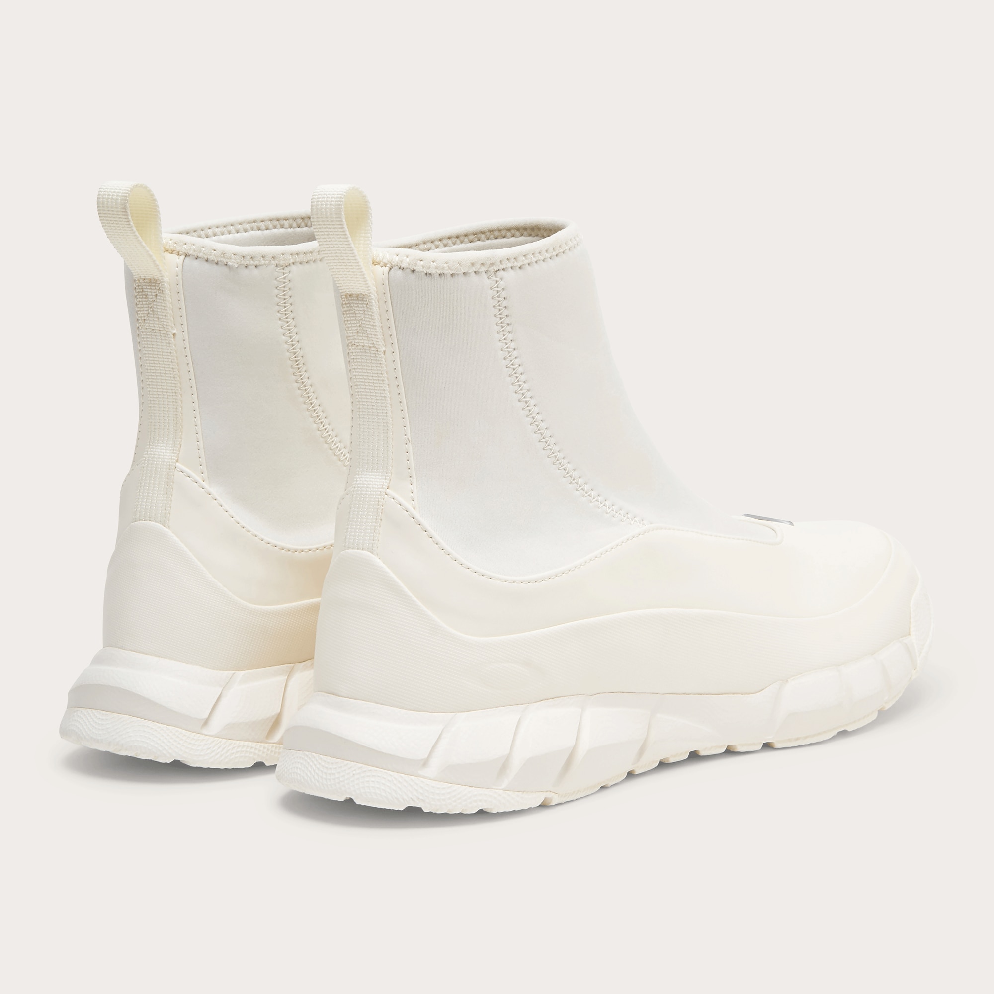 Oakley Coyote Laceless Boot in Arctic White | Oakley® US