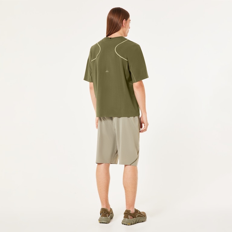 Latitude Flight Tee - Army Green