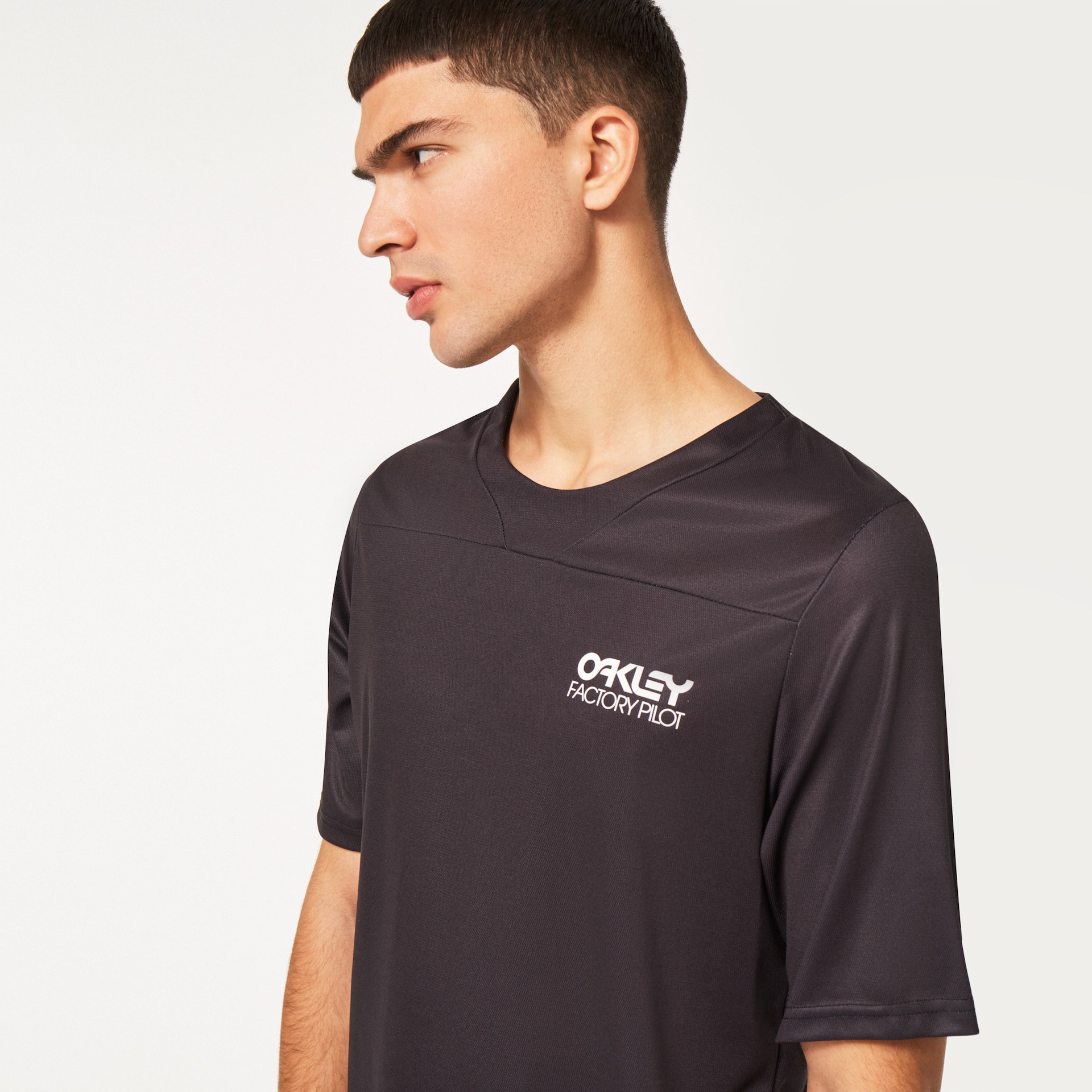 Oakley Factory Pilot Lite Mtb Jersey in Blackout | Oakley® US