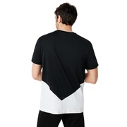 Enhance Slant Henley 9.0 - White