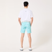 Skull Heat Block Staple Shorts - Turquoise Print