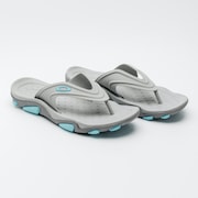 Chinelo Oakley Titan - Stone Gray