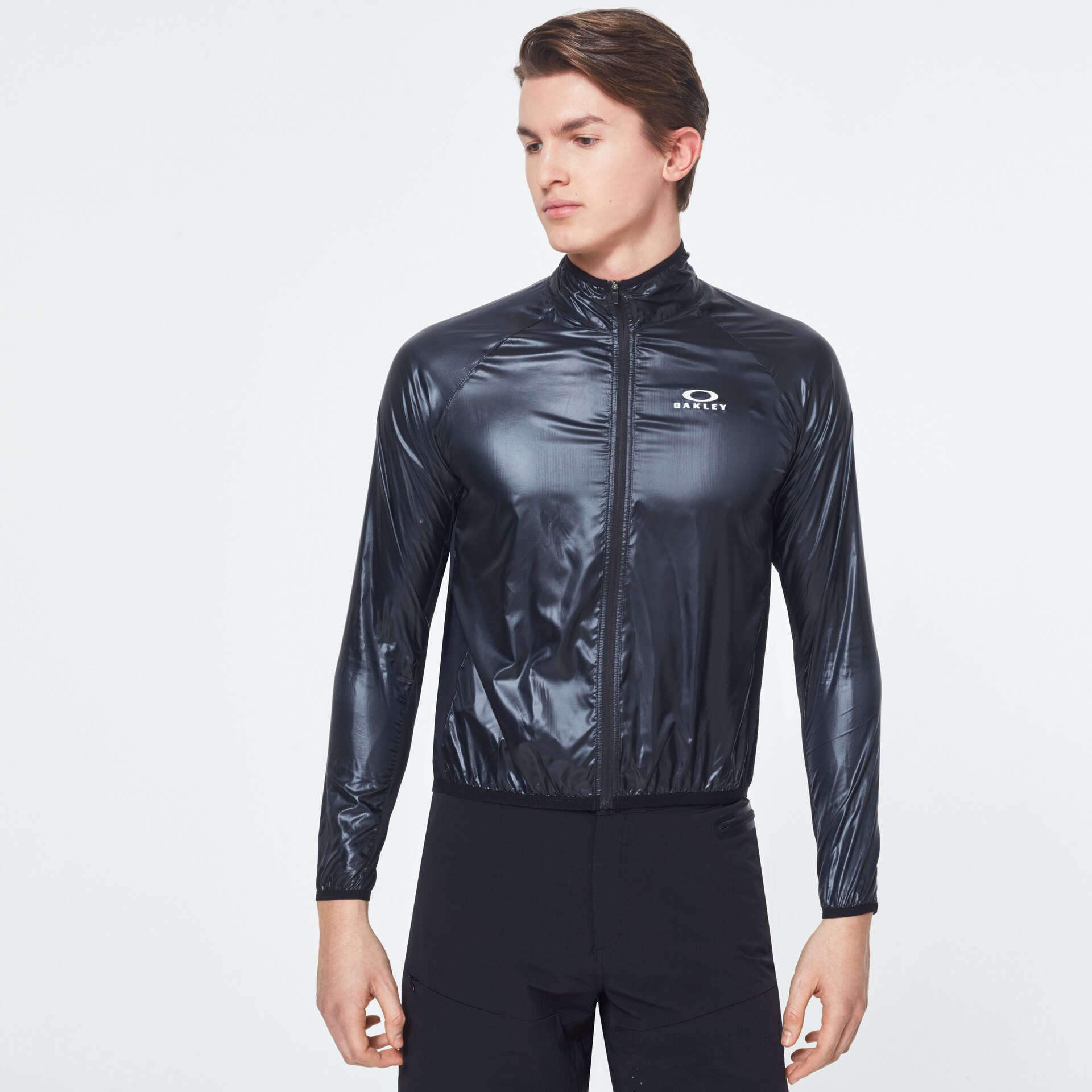 Oakley Packable Jacket 2.0 in Blackout | Oakley® | Official Oakley