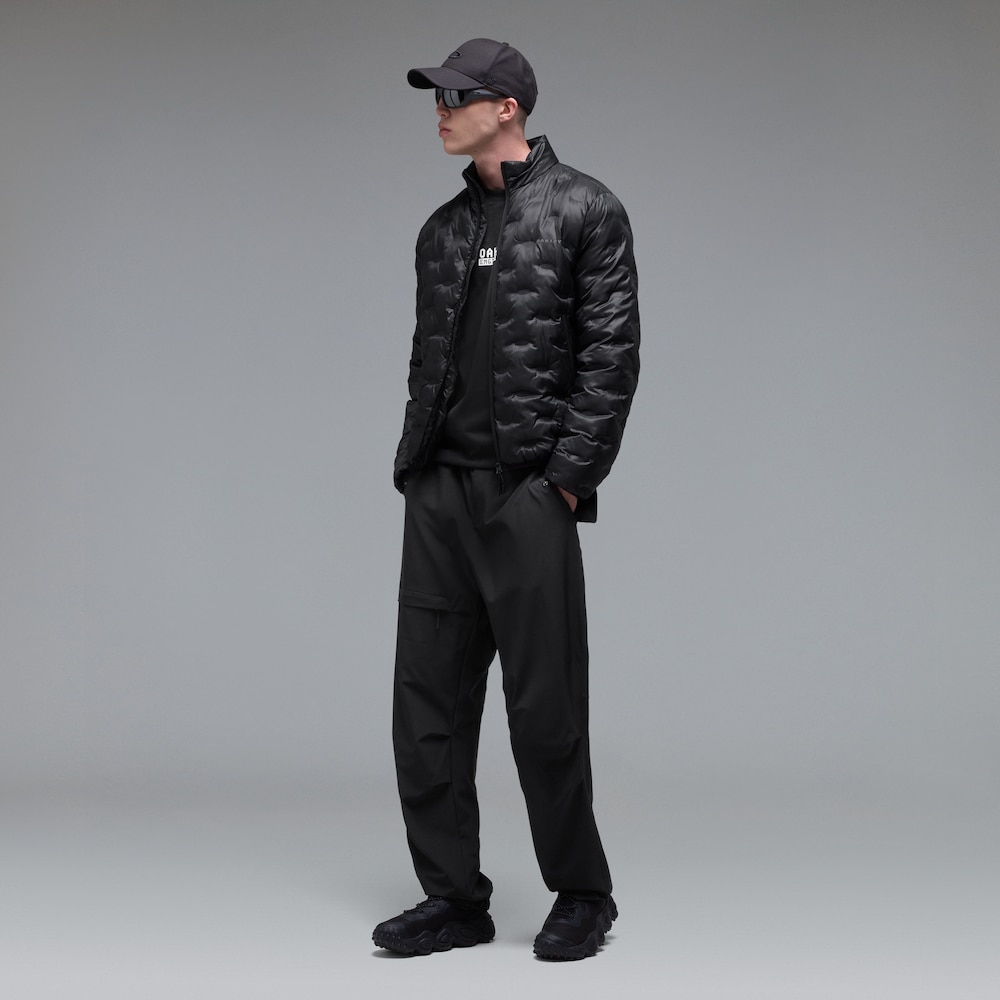 Oakley Whirl Szn Jacket in Pitch Black | Oakley® US