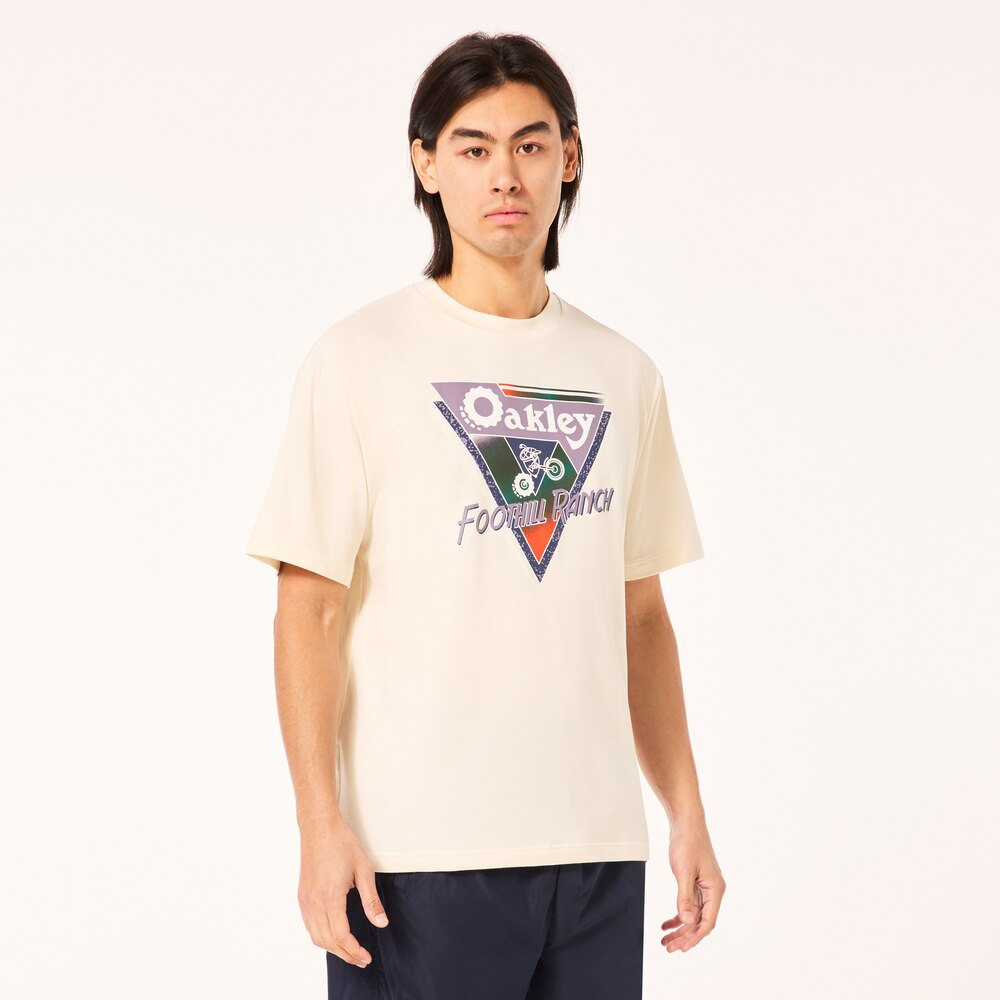 Oakley En New Retro Tee Triangle 1.0 in Light Cream | Oakley® JP
