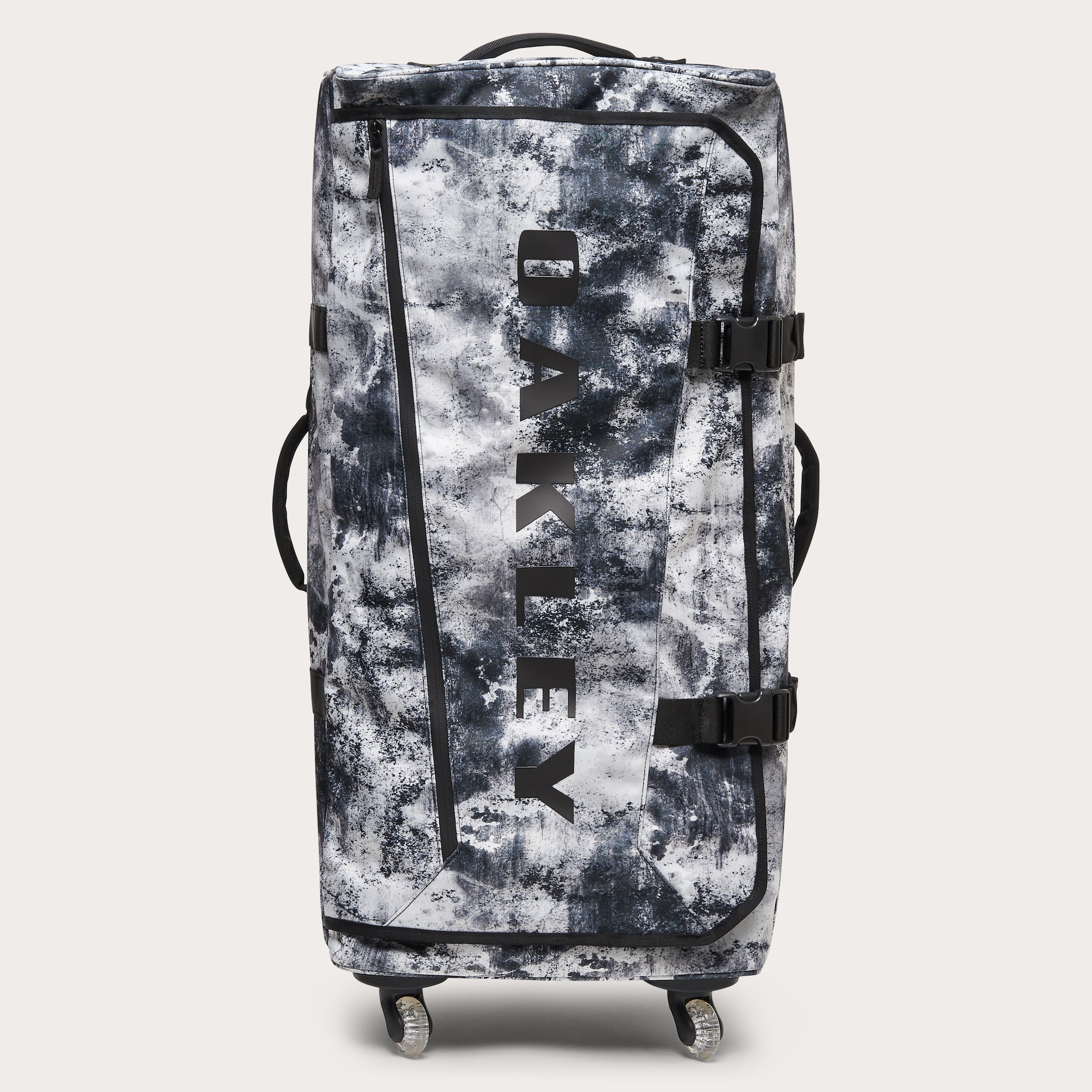 Oakley Endless Adventure Travel Trolley in Blackout | Oakley® EU