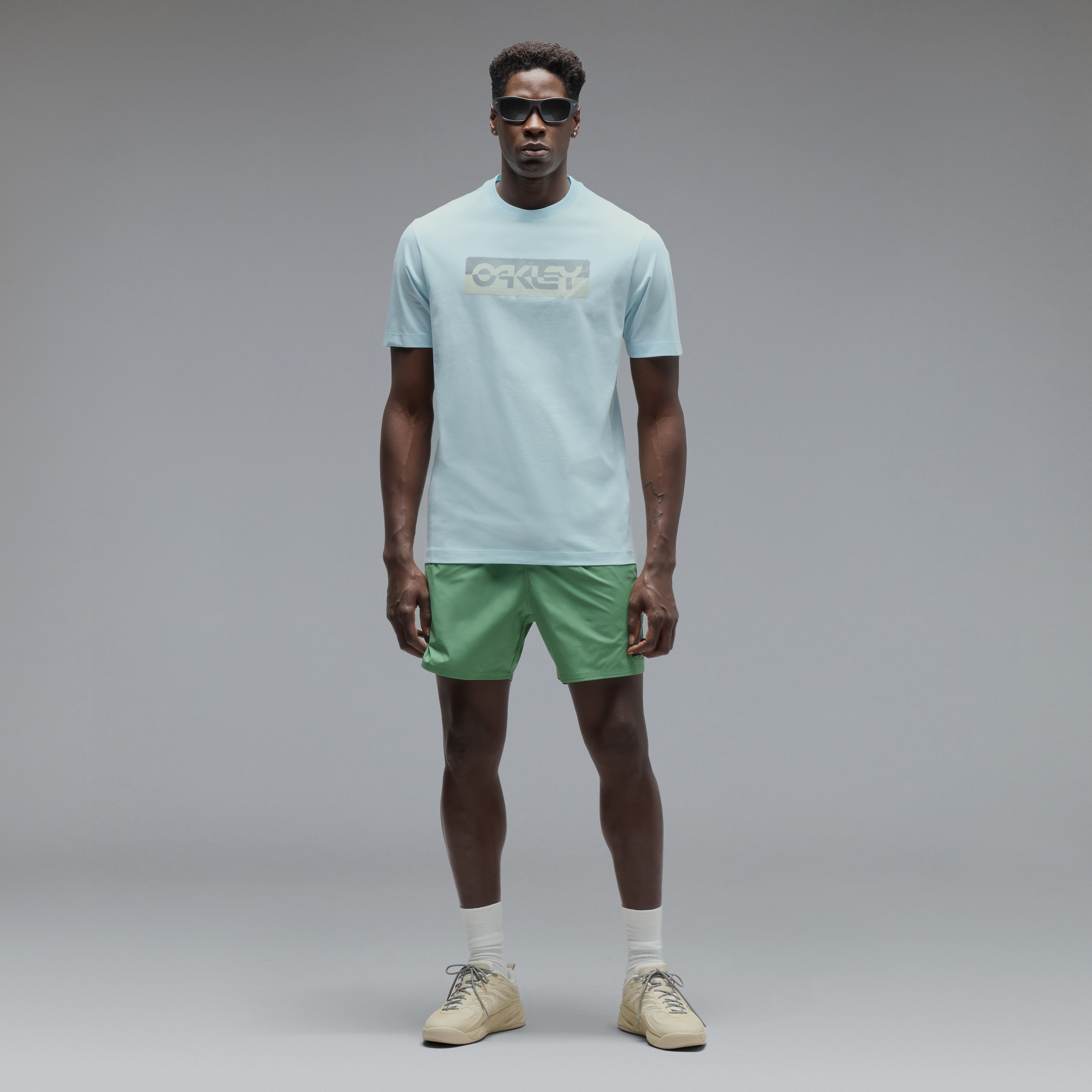 Oakley Duality B1B Tee in Frost | Oakley® US