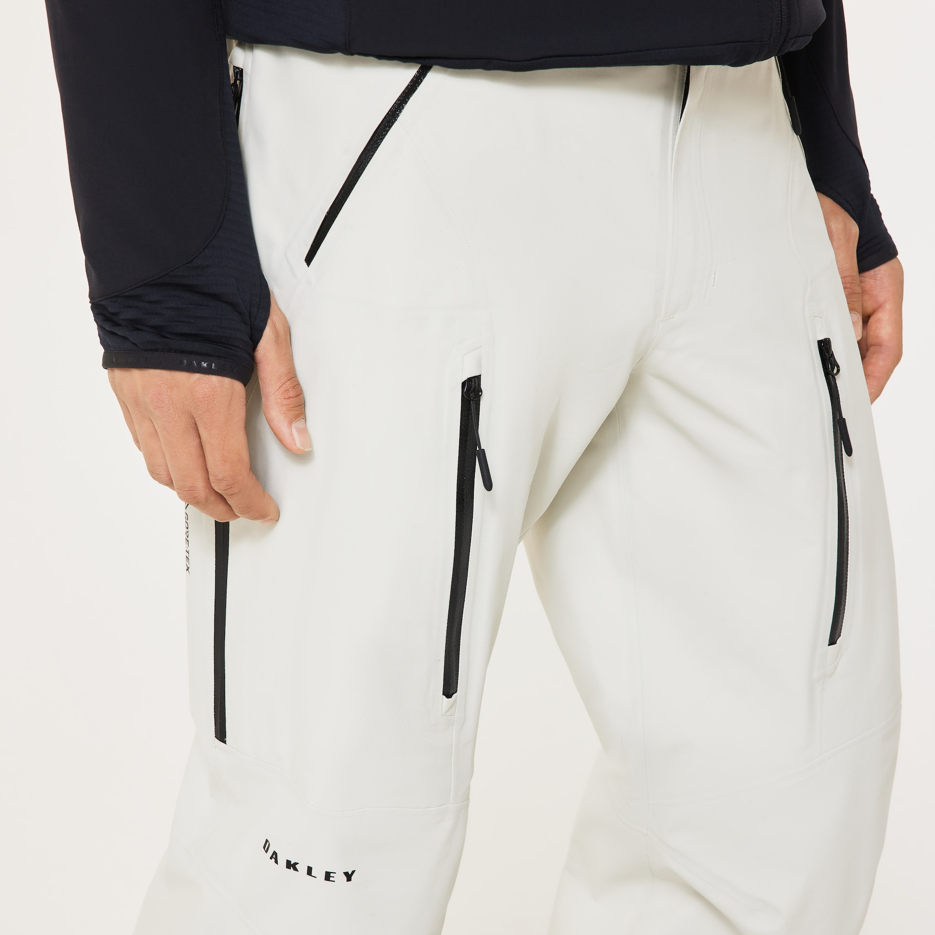 【新品未使用】OAKLEY BOWLS GORE-TEX SHELLPANT Oakley Bowls Gore-Tex Shell Pant in Mist | Oakley® US