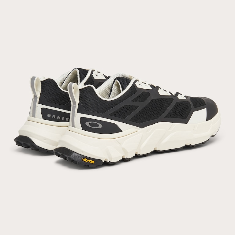 Light Breathe - Black/Arctic White