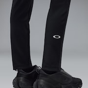 Elevate Narrow Tapered - Pitch Black