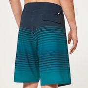 Fade Out 21" Rc Boardshort - Green/Fathom Stripes
