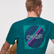 Rounded Flowers Tee - Green Lake