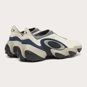 Oakley Edge Icon - Cream/Navy