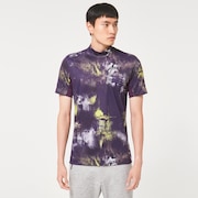 Skull Blurred Mock Shirt - Berry Print
