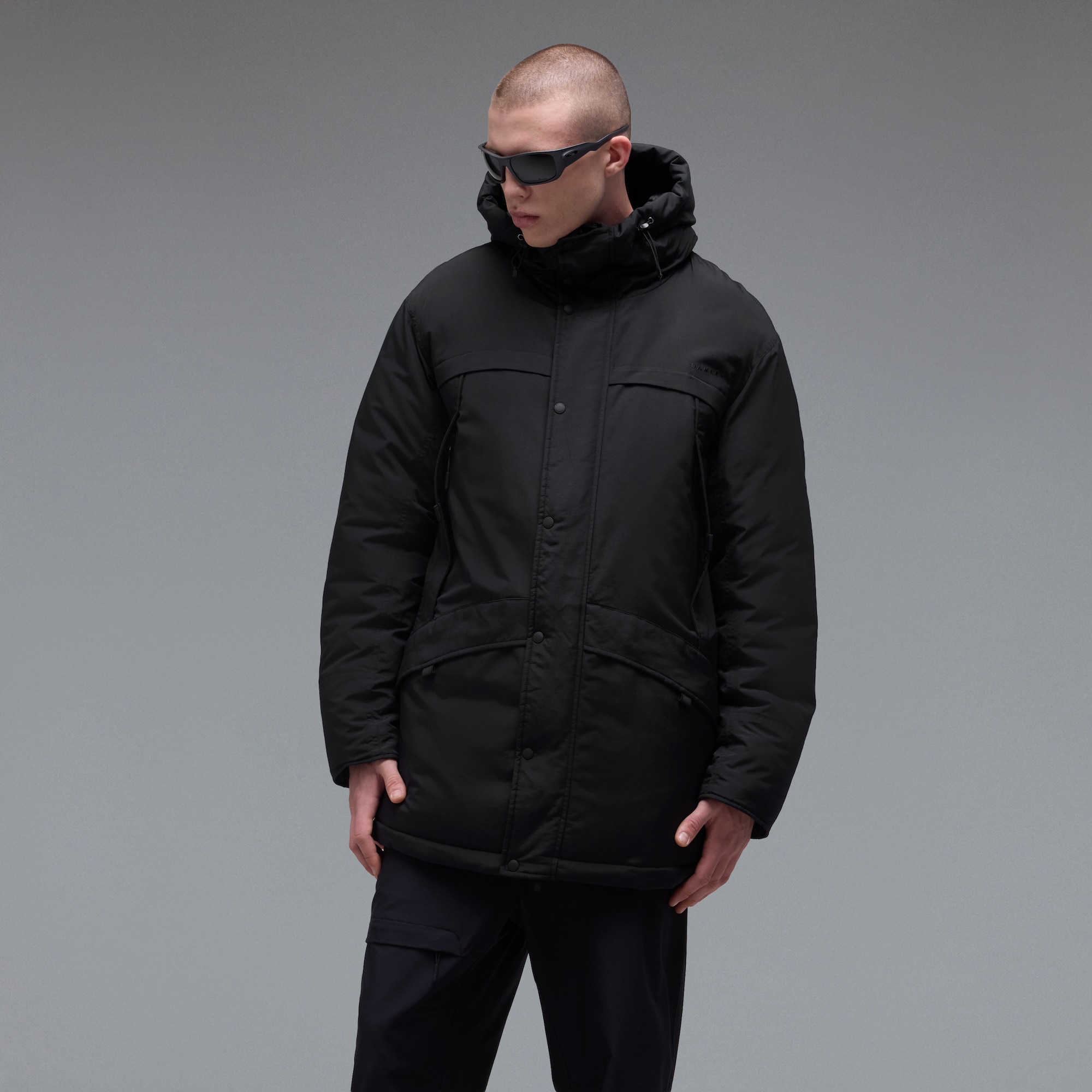 Oakley Mtn Ridge Parka in Pitch Black | Oakley® US