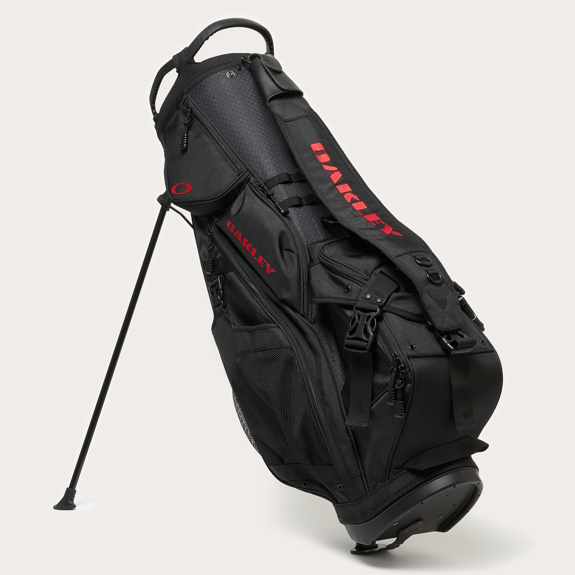 Oakley Ib Stand Bag in Blackout | Oakley® JP