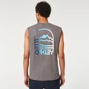 Gradient Mountain B1B Tank - New Athletic Grey