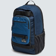 Multifunctional Smart Backpack - Fathom