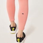 Radiant Essential Leggings - Coral Marle
