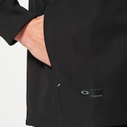 Skull Water Resistant Pullover - Blackout